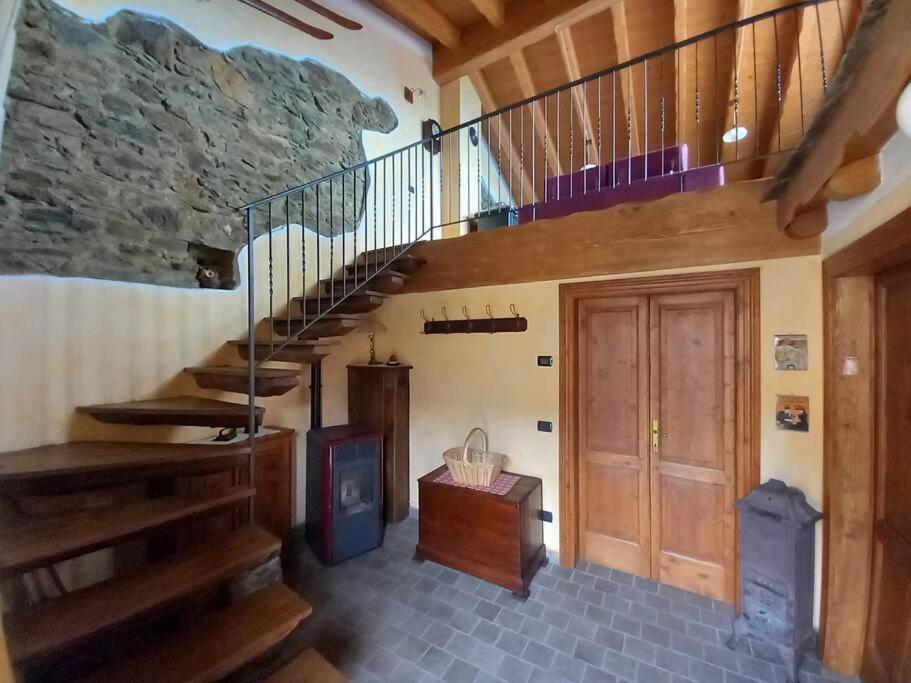 Chalet La Terrazza Vista Lago Bellano Bagian luar foto